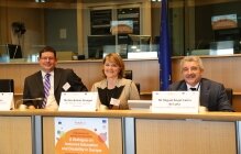 MEP Á. Kósa, MEP R.Estaràs and M. Á. Cabra de Luna, Fundación ONCE